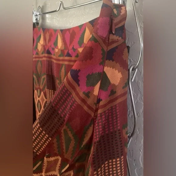 Anthropologie Farm Rio chiffon mini skirt Sz M Multicolor pineapple